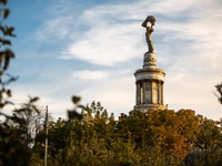 Літо на ВДНГ повертається: локації, що відновили роботу на території комплексу