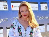 Тина Кароль рассекретила, как ее 67-летний отец защищает Украину