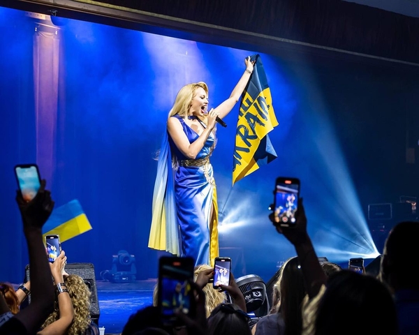 Оля Полякова призналась, что потратила много денег перед войной