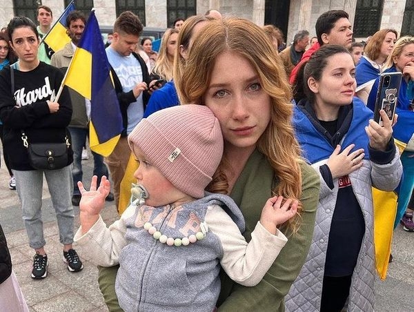 Дочь Снежаны Егоровой считает, что матери платят за антиукраинскую позицию