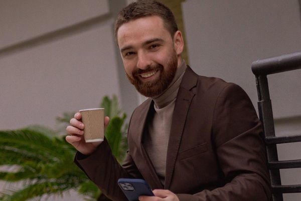 Финалист «Холостячки» Алексей Тригубенко рассекретил свою новую девушку