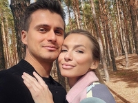 Жена Скичко рассекретила, в какой стране родила третьего ребенка