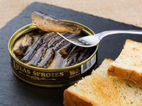 Куда деть масло от шпрот: рецепты и идеи