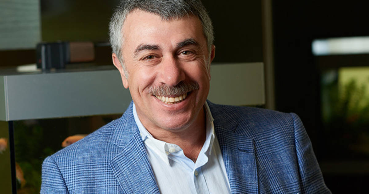 доктор комаровский сейчас 2023. доктор комаровский сейчас 2023. комаровский евгений олегович. комаровский евгений олегович молодой. комаровский евгений олегович.