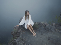 TAYANNA призналась в любви Карпатам в новой песне «Гори»