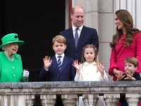 Будущий король: Кейт Миддлтон выпустила новый портрет сына Джорджа