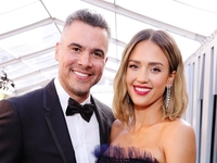 Джессика Альба рассказала, как влюбилась в мужа: романтическая история