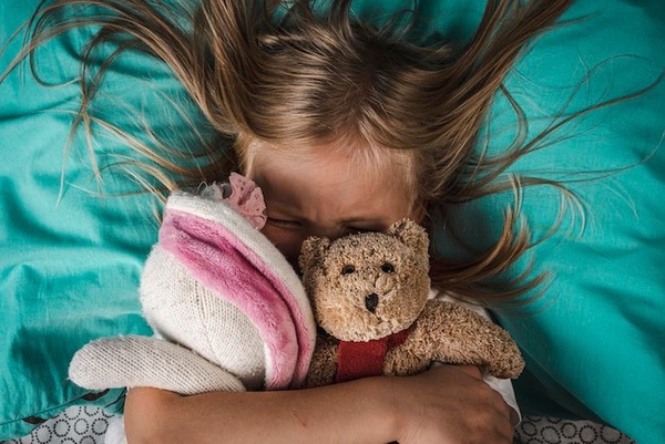 Истерика у ребенка: причины и как успокоить? ☀ Олидетрим