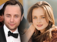 Звезда «Девочек Гилмор» Алексис Бледел разводится с мужем: подробности