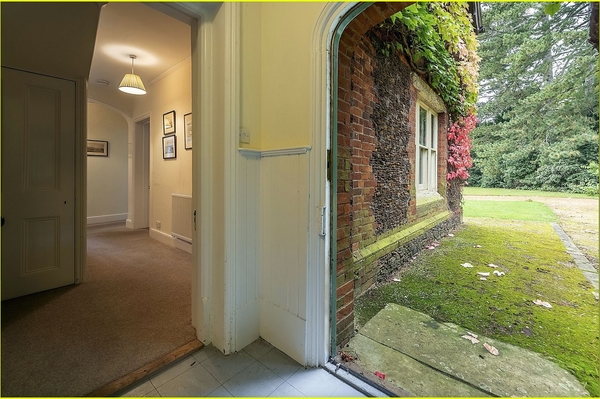 Дом Елизаветы II / justjared.com