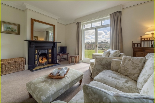 Дом Елизаветы II / justjared.com