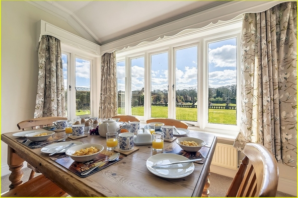 Дом Елизаветы II / justjared.com