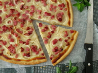 Краще за пыцу: ельзаський тарт з сиром та беконом