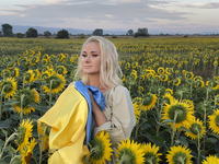 «Сила кохання»: Екатерина Бужинская призналась в любви защитникам Украины