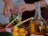 Оцет у салатах і консервації: чим замінити