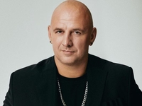 Ответ хейтерам: Потап показал свой контракт добровольца территориальной обороны