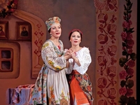 Современная "Наталка-Полтавка" шутки про "паляницю" и москалей