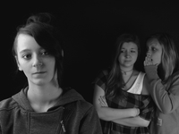 Что подумают люди: 7 советов, как не зависеть от чужого мнения