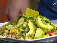 Идеально на завтрак, обед или ужин: рецепт овощного салата с кускусом