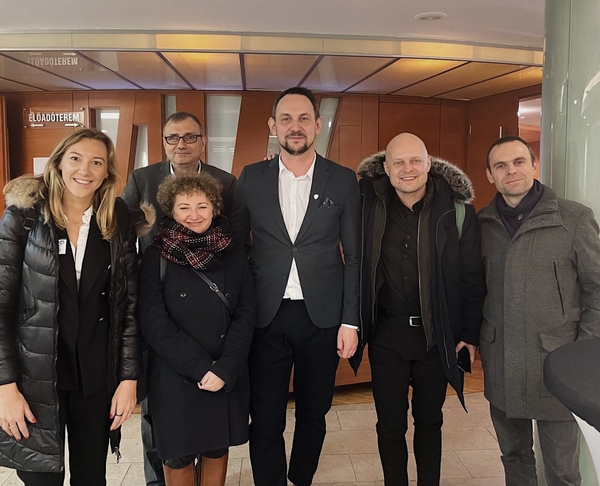 17,7 млн грн допомоги з фонду Creators for Ukraine ГО «УААСП» виплатила українським авторам