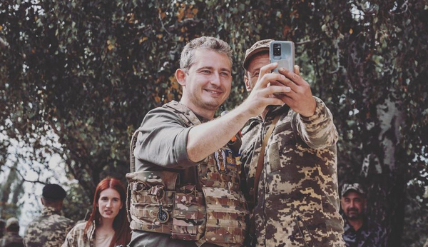 Коля Серга рассказал о своей зарплате в ВСУ и останется ли в армии после войны
