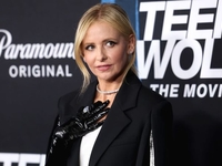 Дочь Сары Мишель Геллар недовольна тем, что звездная мама запрещает ей сниматься до 18-летия