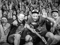 Положинский помянул Тартак: группы нет уже год