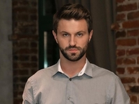 Победитель «Холостячки-2» Андрей Задворный показал новую девушку