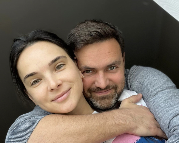 Тимур Мірошниченко з дружиною всиновлюють дитину: Дуже серйозний та тривалий процес