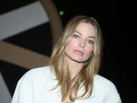 Самая стильная прическа на День святого Валентина: демонстрирует Марго Робби