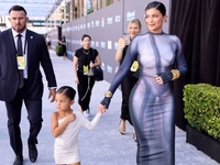 Кайлі Дженнер показала, як привітала доньку Стормі з першим ювілеєм