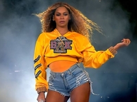 Бейонсе анонсувала перший за 5 років концертний тур оголеним фото