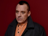 В критическом состоянии: у голливудского актера Тома Сайзмора обнаружили аневризму в мозге