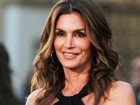 Секрети молодості Сінді Кроуфорд: як у 57 мати вигляд на 30