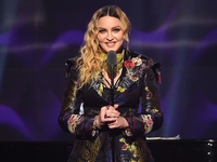 У Мадонны новый роман: певица встречается с 29-летним боксером