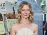 Миа Васиковска впервые рассказала, почему покинула Голливуд