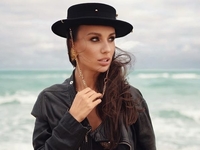 «Наш літак горів»: Вікторія Варлей розповіла про небезпечний переліт із чоловіком