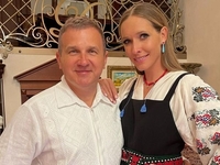 Катя Осадчая показала дом, в котором живет с Горбуновым и их сыновьями