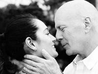 «Буду любить его всегда»: жена Брюса Уиллиса показала семейное видео в день рождения актера