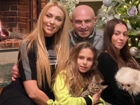 Кума Оли Поляковой рассекретила, как певица познакомилась со своим мужем Вадимом