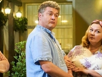 Заднепровский из «Скаженого весілля» назвал «хороших русских», которым бы дал украинский паспорт