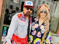 Білик натякнула на відновлення стосунків з Коляденком – відео