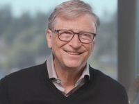 67-летний Билл Гейтс впервые показал фото с внучкой