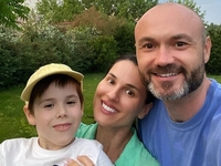 Чоловік Єфросиніної зустрівся із сином через півроку розлуки