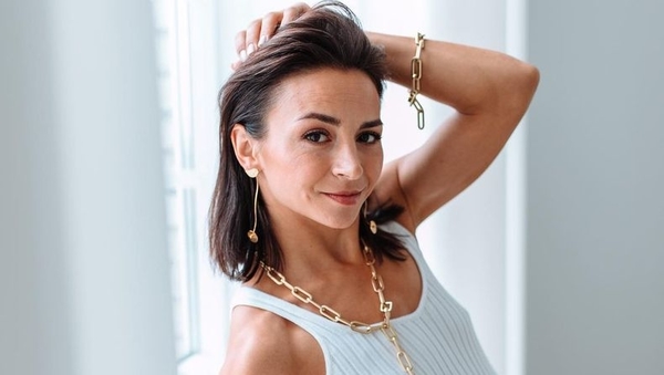 Переможниця «Танців із зірками» Ілона Гвоздьова провела екскурсію своїм будинком — відео