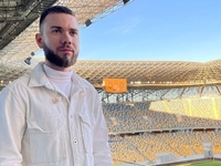 Закохувався у старших дівчат: співак LAUD вперше розповів про особисте життя