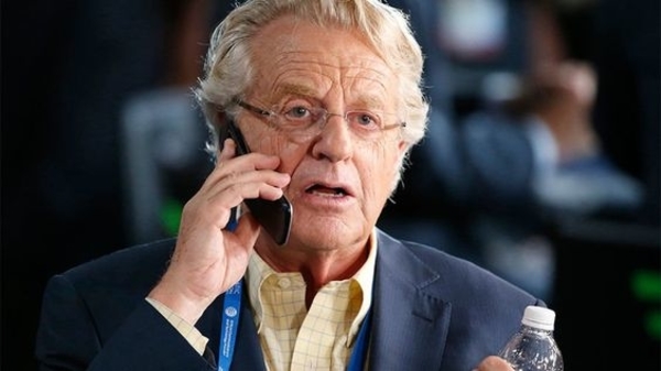Умер американский ведущий Джерри Спрингер - причина