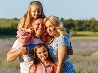 Лилия Ребрик показала, как отметила 5-летие младшей дочери Полины