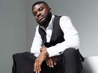 Бывший бэк-вокалист Монатика выиграл вокальное шоу в Литве