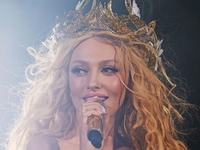 Известная журналистка захейтила Полякову за фото с «хорошими русскими»